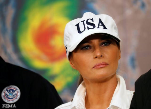 Αναγκαστική προσγείωση για το αεροπλάνο που μετέφερε τη Μελάνια Τραμπ