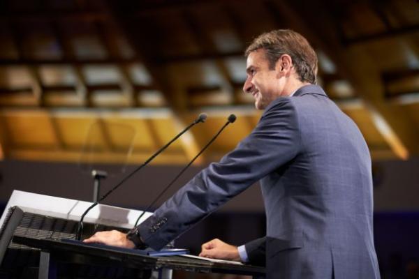 Επίθεση Μητσοτάκη κατά κυβέρνησης για Οικονομία, Σκοπιανό και Προσφυγικό