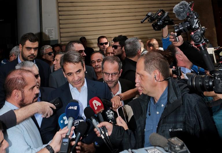 Μητσοτάκης από το Α.Τ Ομονοίας: Περιμένουν να καούν αστυνομικοί για να ευαισθητοποιηθούν