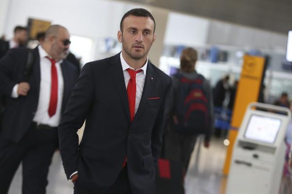 Ολυμπιακός: Με λίγες αναταράξεις έφτασε στο Μιλάνο