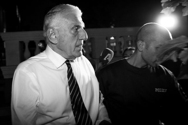 #free_Papantoniou: Σάλος στο Twitter με την προφυλάκιση