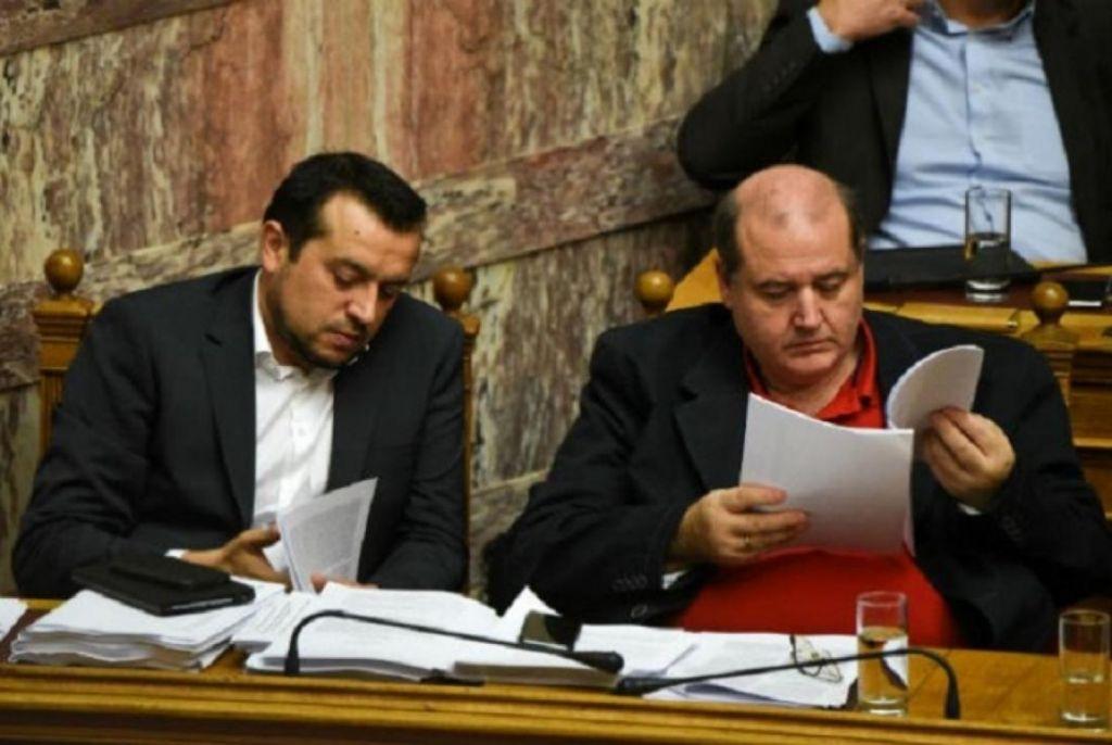 Πρόγευση αριστερού μαλλιοτραβήγματος