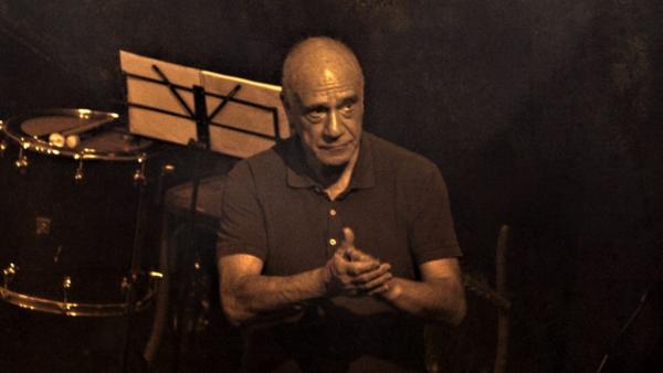 Ο Γιάγκος Ανδρεάδης μιλάει στο in.gr για τους Πέρσες