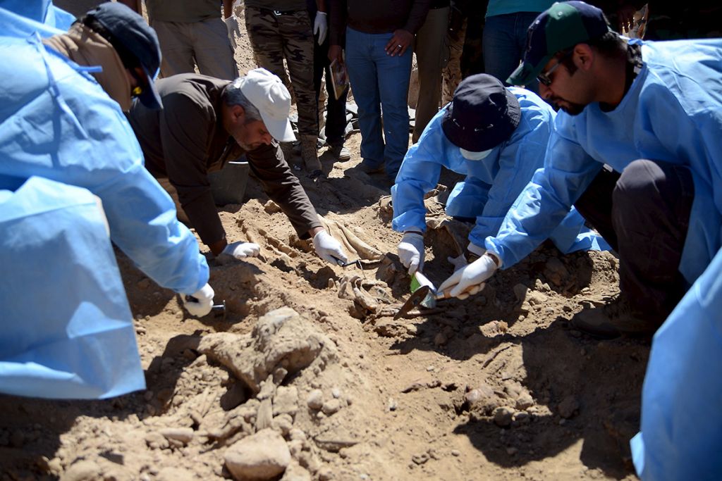 Λιβύη : Ομαδικός τάφος σε προπύργιο του Ισλαμικού Κράτους