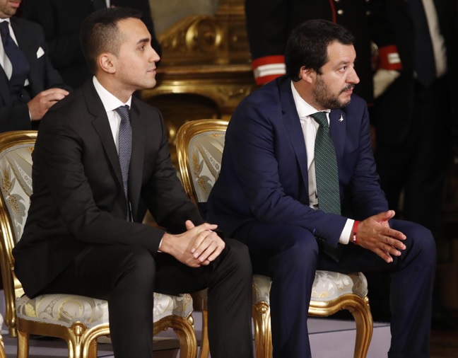 Στα άκρα οι σχέσεις ΕΕ – Ιταλίας με αφορμή και το προσφυγικό