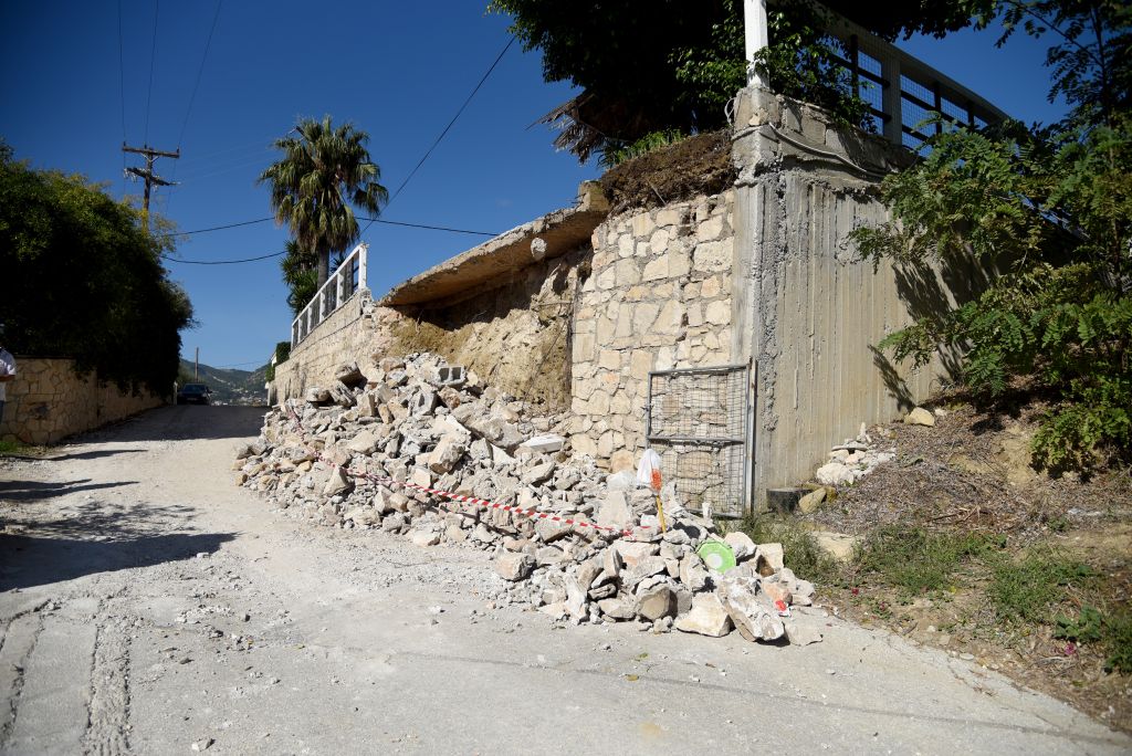 Φωτογραφίες από το σεισμό στη Ζάκυνθο