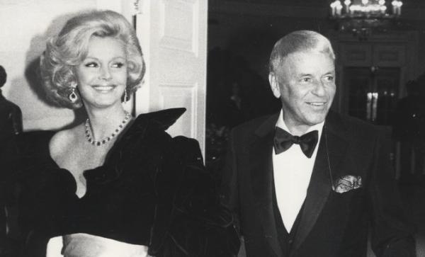 Στο σφυρί αντικείμενα αξίας του Φρανκ και της Μπάρμπαρα Σινάτρα