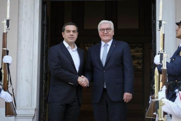 Άρχισαν ξανά το «τσάμικο» με τις γερμανικές αποζημιώσεις