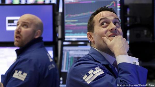 Νέο ιστορικό υψηλό για τον Dow Jones