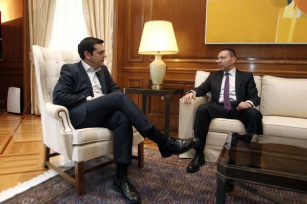 Editorial Ta Nea: Dwarf