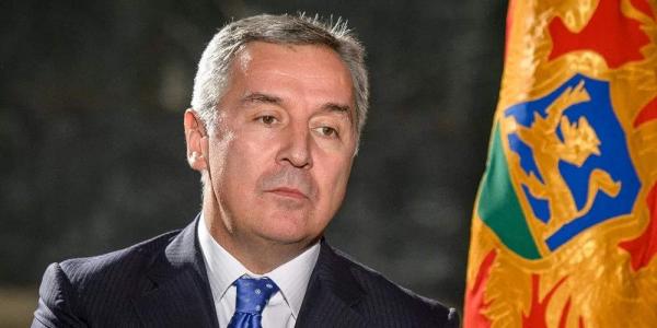 Τζουκάνοβιτς: Σήμα συναγερμού το αποτέλεσμα του δημοψηφίσματος στην ΠΓΔΜ