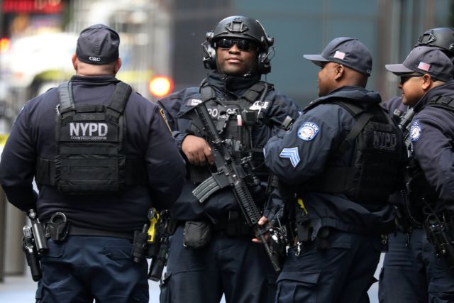 ΗΠΑ: Πολιτική αναταραχή από τα τρομοδέματα 13 μέρες πριν τις κάλπες