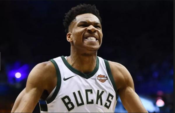 Παίκτης της εβδομάδας στην Ανατολή ο Γιάννης Αντετοκούνμπο!