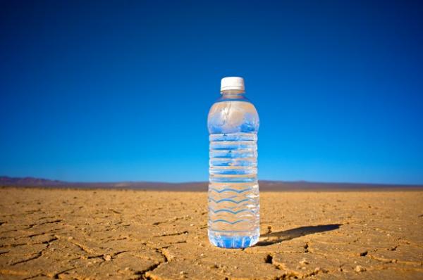 Ρώσοι επιστήμονες μετέτρεψαν τον αέρα της ερήμου σε πόσιμο νερό