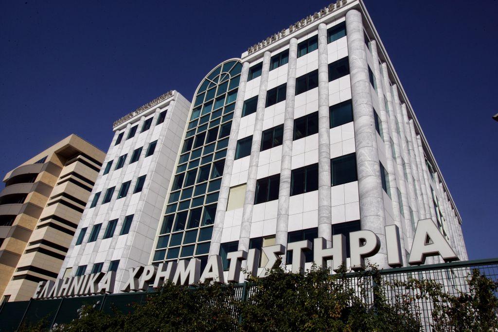 Γιατί οι επενδυτές ξεπουλάνε τις τραπεζικές μετοχές