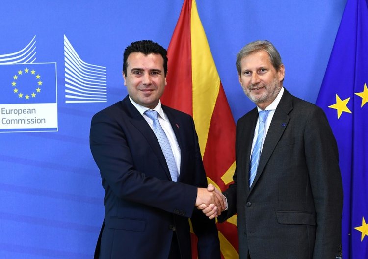 Σίγουρος ο Χαν ότι θα υπάρξει πλειοψηφία στη Βουλή της ΠΓΔΜ