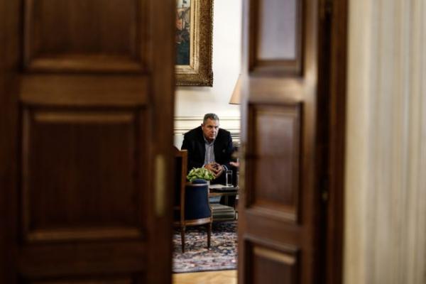 Απασφάλισαν οι βουλευτές του ΣΥΡΙΖΑ : «Καρικατούρα» και «τραυματική εμπειρία» ο Καμμένος