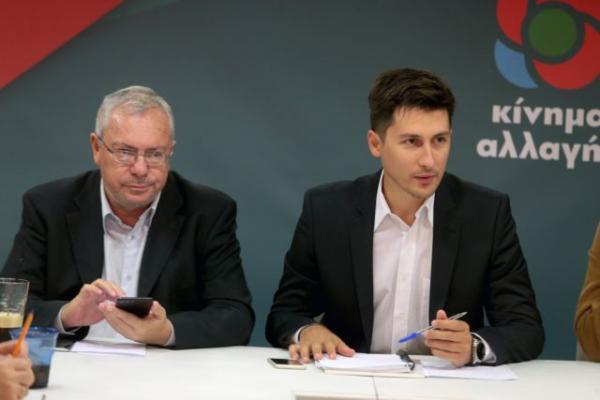 ΚΙΝΑΛ: Ο Τσίπρας παρακαλεί τον Καμμένο να «μην τον ρίξει»