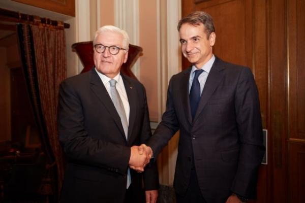 Μήνυμα Μητσοτάκη σε Στάινμαϊερ υπέρ της μη περικοπής συντάξεων