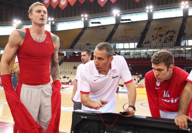 Το τρίποντο του Γιάνις Τίμα από… τη Λετονία