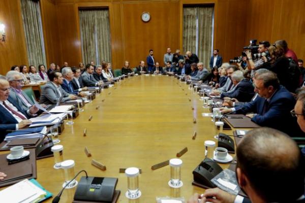 «Σφαγή» για τα επίμαχα πρακτικά – Μπορούν να δημοσιευτούν;