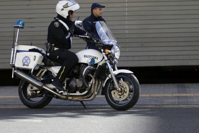 Κύκλωμα διακίνησης μεταναστών με τη συμμετοχή αστυνομικών