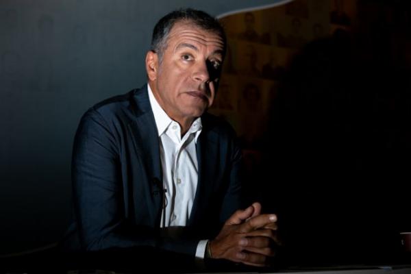 Θεοδωράκης: Τσίπρας και Μητσοτάκης να συμφωνήσουν ότι το 2020 δεν θα πάμε ξανά σε εκλογές