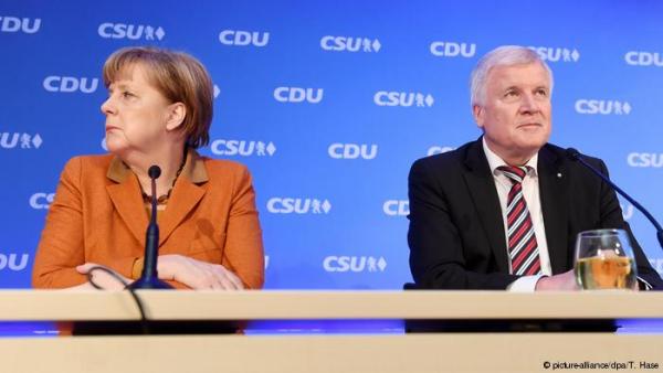 Να ξεκαθαρίσει η σχέση Μέρκελ – Ζεεχόφερ