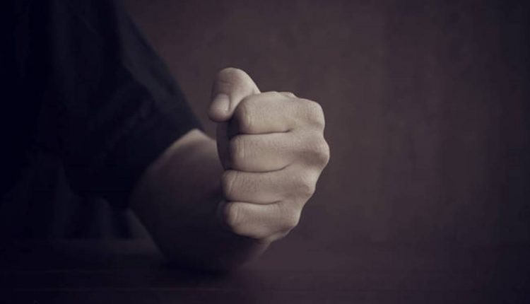 Λασίθι: Δημόσιος ξυλοδαρμός 11χρονης από τον πατέρα της