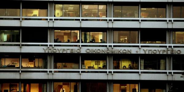 Το προσχέδιο του Προϋπολογισμού, διπλό σενάριο για συντάξεις