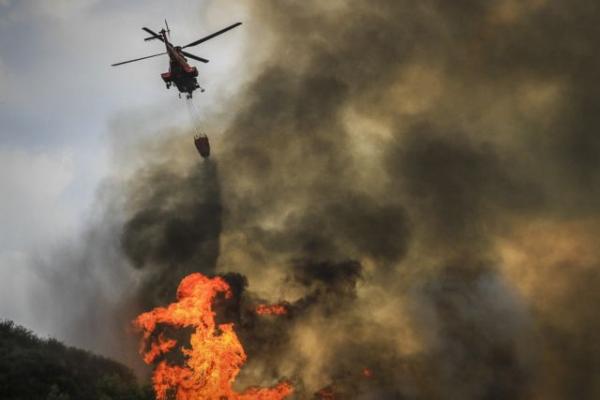 Σε ύφεση η φωτιά στην Κέρκυρα