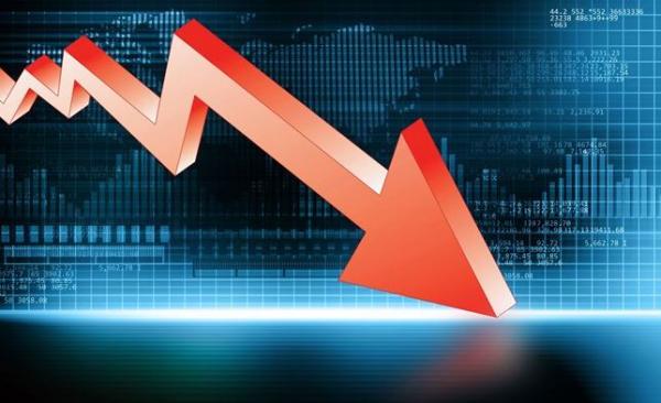 Στις 666 μονάδες βούλιαξε το ΧΑ το σφυροκόπημα στις τράπεζες