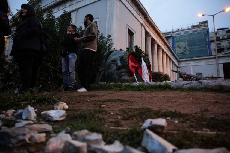 Κι αν πάνε στο Δημόσιο;