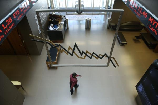 Με ανεπαίσθητη πτώση έκλεισε το Χρηματιστήριο