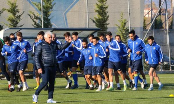 Αστέρας Τρίπολης: Επιασε δουλειά ο Παράσχος [Εικόνες]