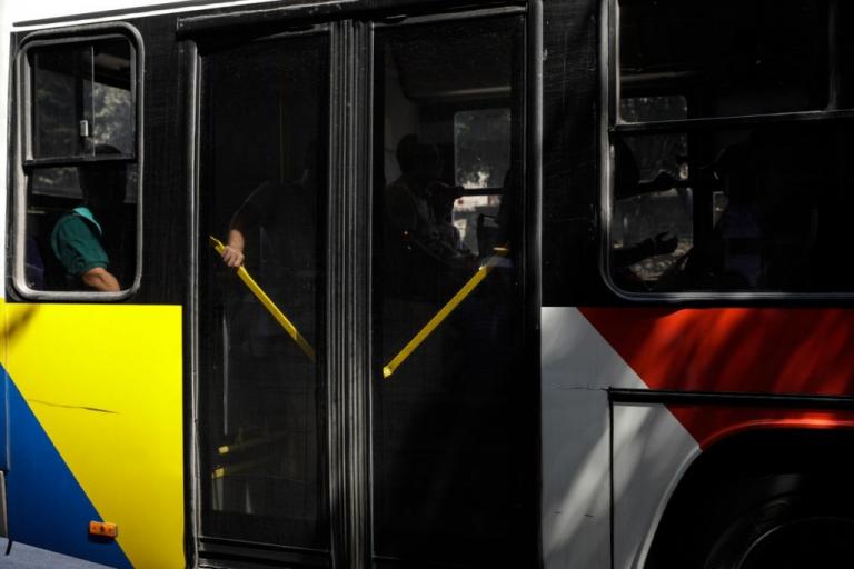 Σάλος με ρατσιστική επιστολή οδηγών του ΟΑΣΘ για πρόσφυγες