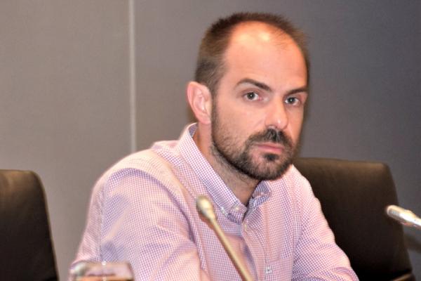 Μηχανικοί: Λογιστικό τρυκ η μείωση των ασφαλιστικών εισφορών