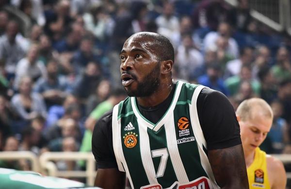 Λάσμε και Τόμας «καθάρισαν» την Μπαρτσελόνα