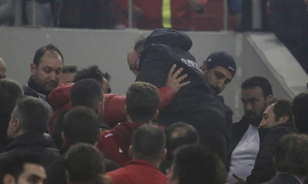 Τραγωδία: Εφυγε από τη ζωή ο οπαδός του Ολυμπιακού