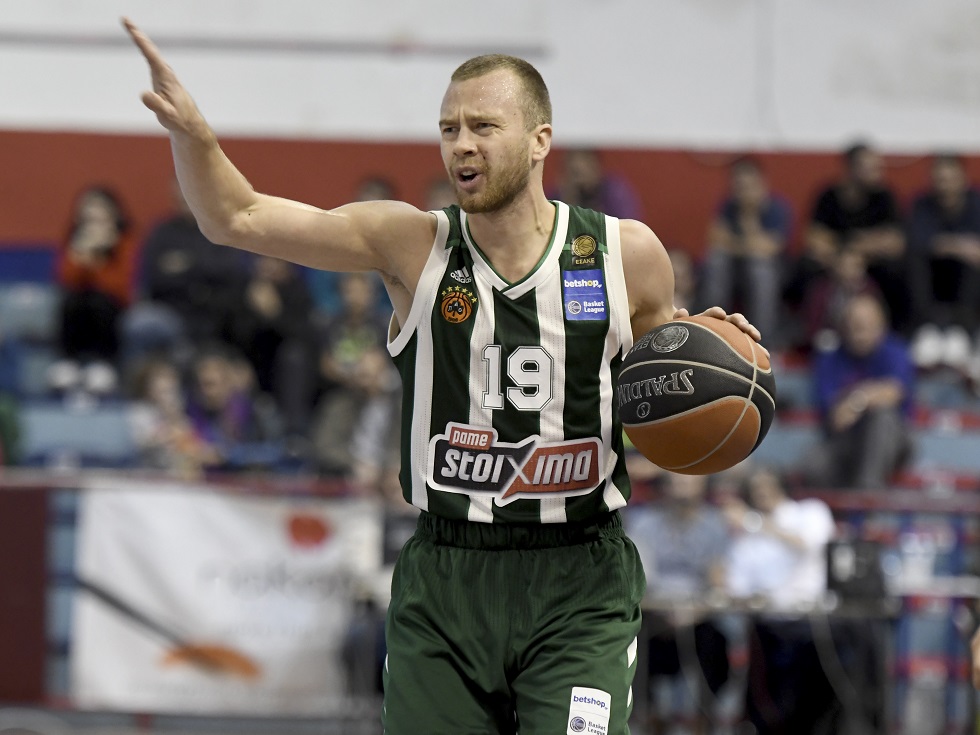 Στο νοσοκομείο και ο Λεκαβίτσιους, υπέρ της αναβολής και ο Ολυμπιακός