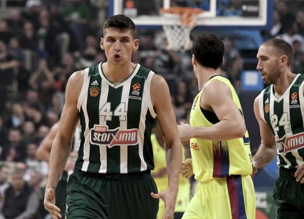 Ολα δικά του