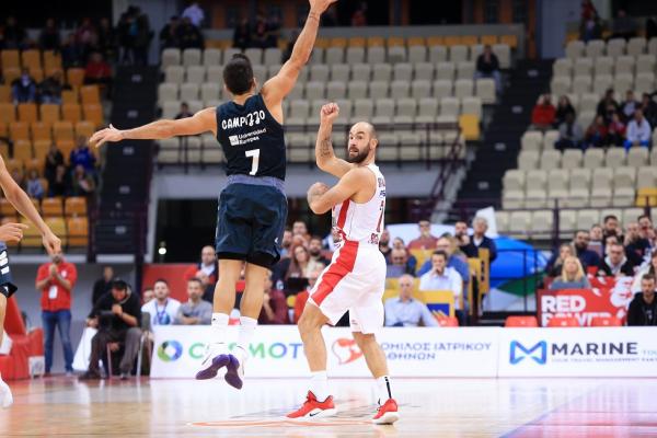 Καμπάτσο πασάρει – Ράντολφ καρφώνει