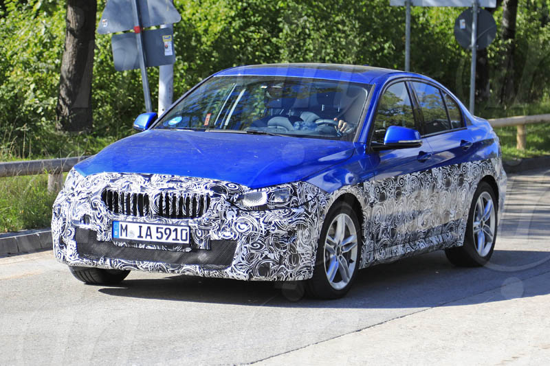 BMW Σειρά 1 Sedan: Τετράθυρες διαδρομές σε ευρωπαϊκό έδαφος
