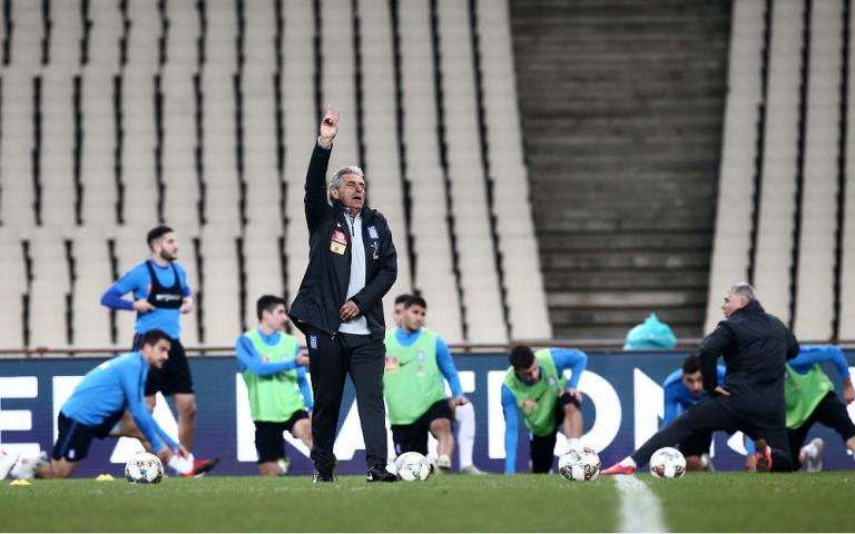 Με στολή εξόδου στην εκκλησία