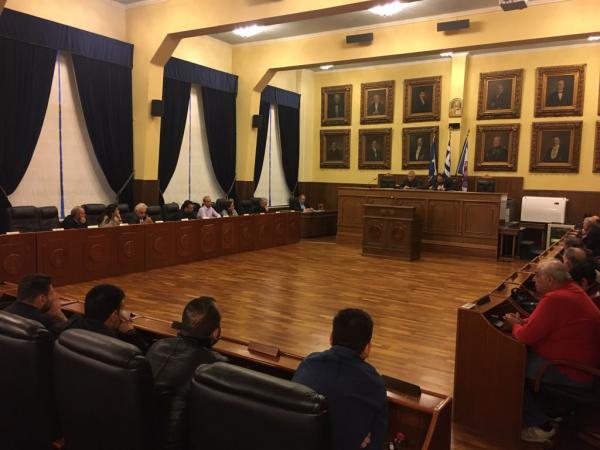 Marinakis, Mayor Moralis unite with common vision for Piraeus