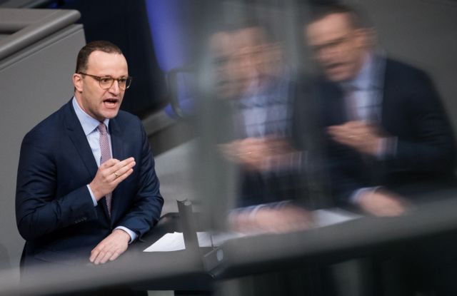 Γενς Σπαν: Ο υποψήφιος διάδοχος της Μέρκελ στην ηγεσία της CDU