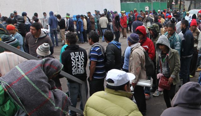 ΗΠΑ: Τη χρήση βίας επιτρέπει στον στρατό στα σύνορα ο Λευκός Οίκος