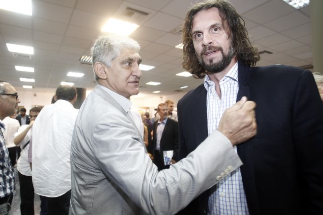 Το αντίθετο του αθλητή είναι ο πολιτικός