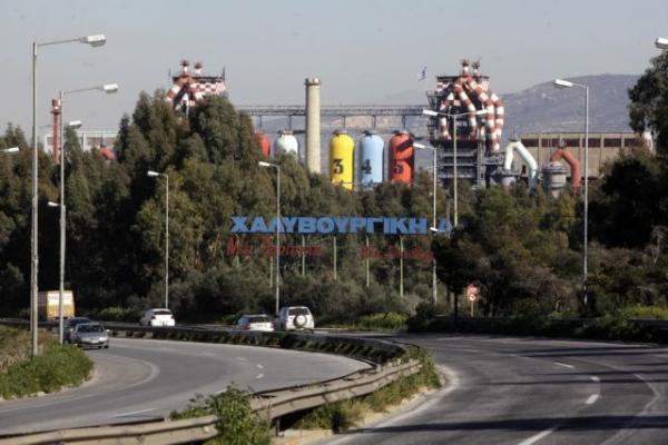 Η ΔΕΗ κόβει το ρεύμα στη Χαλυβουργική