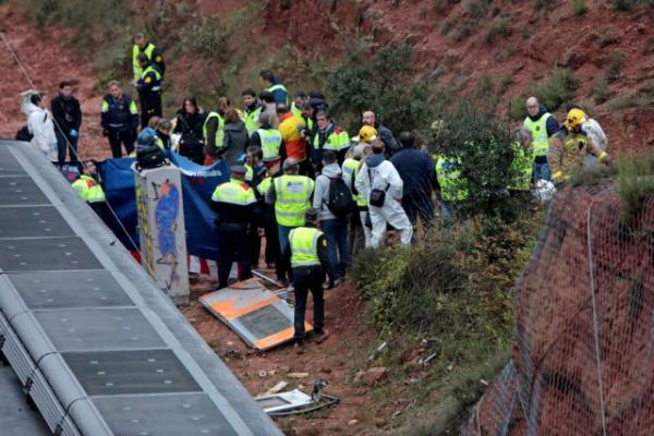 Ισπανία : Δεκάδες τραυματίες από τον εκτροχιασμό τραίνου